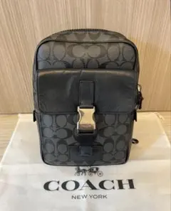 COACH ショルダーバッグ シグネチャー トラック パック スリングパック