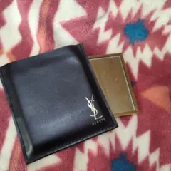 YSL BEAUTE コンパクトミラー 黒