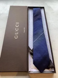 新品未使用】GUCCI ネクタイ グレー系 総柄 シルク100% イタリア製
