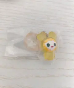 TWICE LOVELYS めじるしアクセサリー 　ガチャ　ジヒョ JIVELY