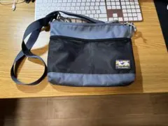 Columbia ショルダーバッグ グレーのサムネイル