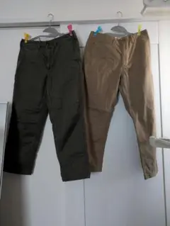 UNIQLOチノパン2本セット