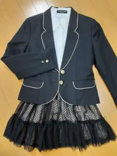 卒業式　女の子スーツ　150㎝のサムネイル