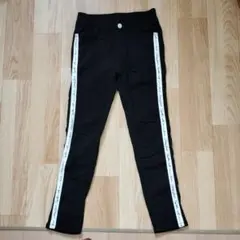 黒 スリムフィットパンツ サイドライン　ガールズ