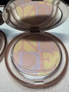 ディオールスキン ミネラルヌード グロウパウダー 03 キャンディ ラブ