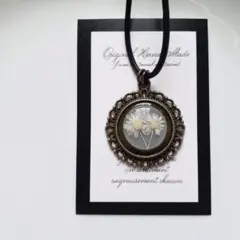*アンティーク×flower*レジンネックレス