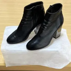 Item thumbnail for item 951711a7-18df-4302-ab6c-97d04daad890