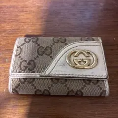 GUCCI GGパターン キーケース ベージュ　六連