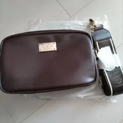 クレリア　ブラウン ショルダーバッグ