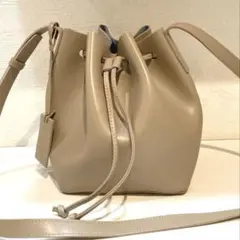 【美品】MARCO MASI レザー　巾着　ショルダーバッグ　ベージュ