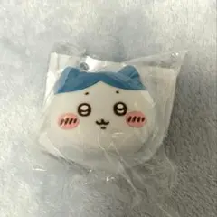 ちいかわ　おかおミニシリコンポーチ　ハチワレ