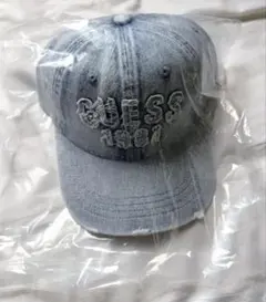 ヒョンジン GUESS デニムキャップ 新品未使用 hyunjinのサムネイル