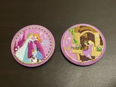 Disney□刺繍缶バッジ×2□アリエル アナ雪 第2弾 - メルカリ