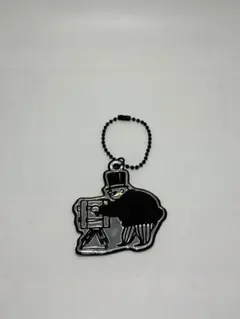 金曜ロードショーとジブリ展フライデーおじさんのリフレクターキーホルダーのサムネイル
