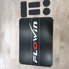 FLOWIN エクササイズマット ［値下げ交渉可］ Amazon | 【長友佑都愛用】FLOWIN Fitness ホワイト 98.5㎝×69cm 体幹