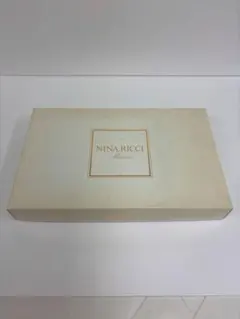 NINA RICCI タオルセット 花柄刺繍 ギフトボックス入りのサムネイル