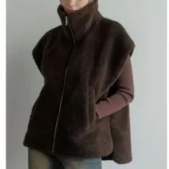 2024-25 WINTER COLLECTION スタンドカラーボアベスト