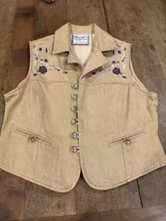 Wrangler 刺繍入り ウエスタンベスト ベージュのサムネイル