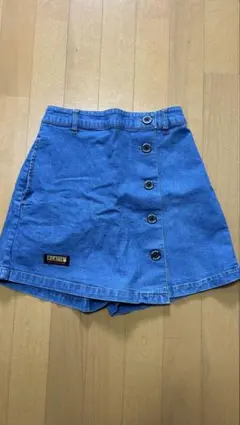 ピンクラテ　デニム　ショートパンツ　半ズボン