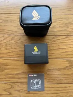 싱가포르항공 범용 여행용 어댑터 (USB 소켓 포함) 신품 미사용