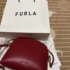 FURLA レッドショルダーバッグ 酒々井アウトレット購入 - メルカリ