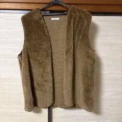 ブラウン ファー風ノースリーブベスト