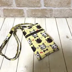 ショルダー付きスマホポーチ　猫