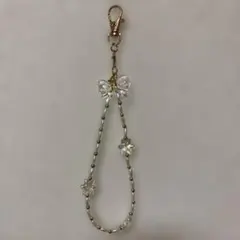 花モチーフの携帯ストラップ