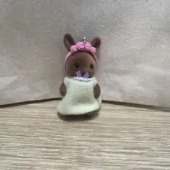 シルバニアファミリー　赤ちゃんおしゃれヘアシリーズ　ブラウンうさぎの赤ちゃん