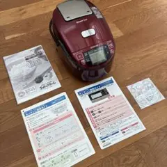 【送料無料】 日立 IH炊飯ジャー 5.5合 RZ-KV100K レッドのサムネイル
