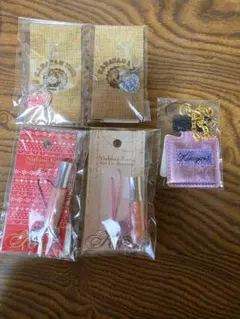 西野カナ ライブグッズセット キーホルダー ペン 巾着 - メルカリ