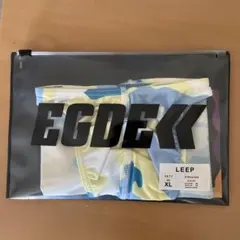 Item thumbnail for item f8774ce7-0e0c-42c9-b4f3-d9e7fa55eeb7