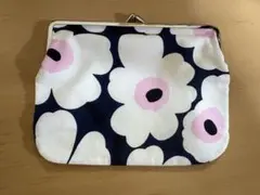 マリメッコ　ポーチ　フィンエアー