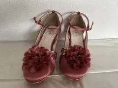 axes femme未使用品 パールビーズ 装飾　コサージュ付 ヒールラメ装飾