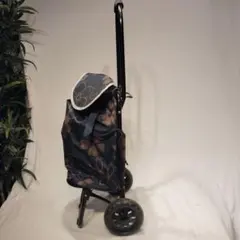 Item thumbnail for item 5050ec3d-9423-4098-aa91-02b43b3a1923