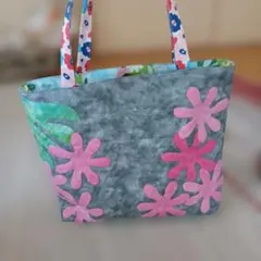 ハワイアンキルト　ハンドメイド　ロケトートバッグ ハワイアンキルト ハンドメイド ロケトートバッグ - メルカリ