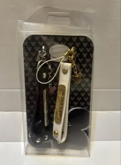 ディズニーストア ペアストラップ 黒白