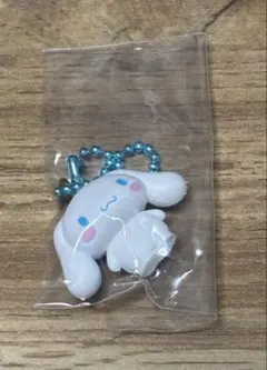 サンリオ シナモロール フロッキー キーホルダー - メルカリ