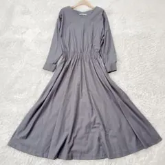 【美品】アーバンリサーチドアーズ　DOORS ギャザーフレアVネックワンピース