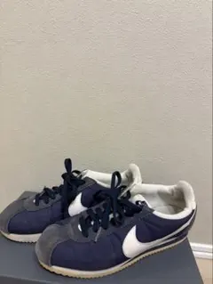 NIKE CORTEZ ネイビー スエード スニーカーのサムネイル