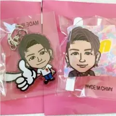 瀬口黎弥 グリッターキーホルダー ミニフラッグ