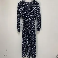 GU 花柄ワンピース
