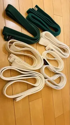 Item thumbnail for item f2e5b58c-7534-4a7e-9fb5-0dd1a0f83948