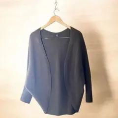 3Dスフレヤーンカーディガン（長袖） ユニクロ　レディースM オリーブ　グリーン