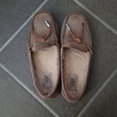 新品未使用】UGG ブラウン モカシン 17.5cm - メルカリ