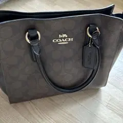 コーチ　ショルダーバッグ　シグネチャー柄