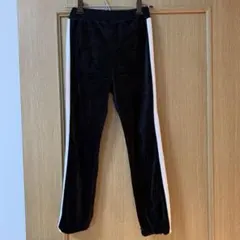 キッズ　ベロアフリースサイドラインジョガーパンツ 140 黒　防寒