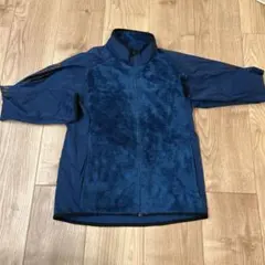 adidas スポーツウェア