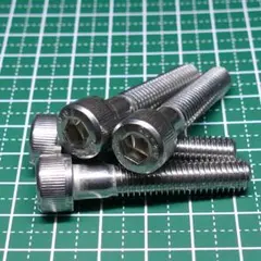 SUS 六角穴付きボルト M8×40 A2-70 4本④