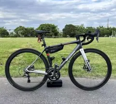 軽量　8.5kg BOMA カーボン　ロードバイク　油圧ディスクブレーキ　整備済のサムネイル